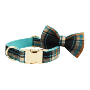 DCA190 Green Plaid Velvet Dog set 4 → AmazpetSupplies.com DCA190 Green Plaid Velvet Dog set 4